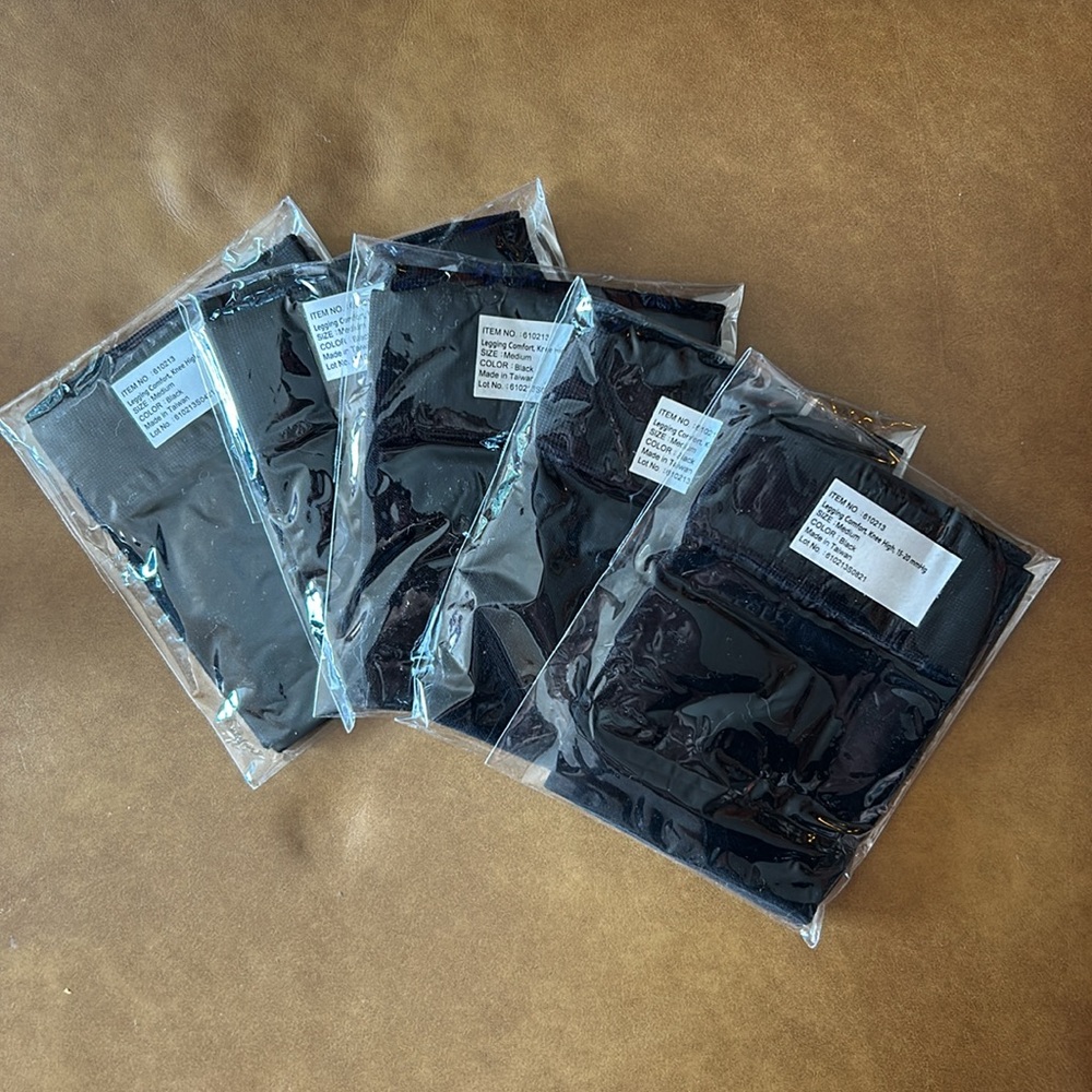 5 Pairs Compression Sleeve, 15-20 mmHg, black, medium